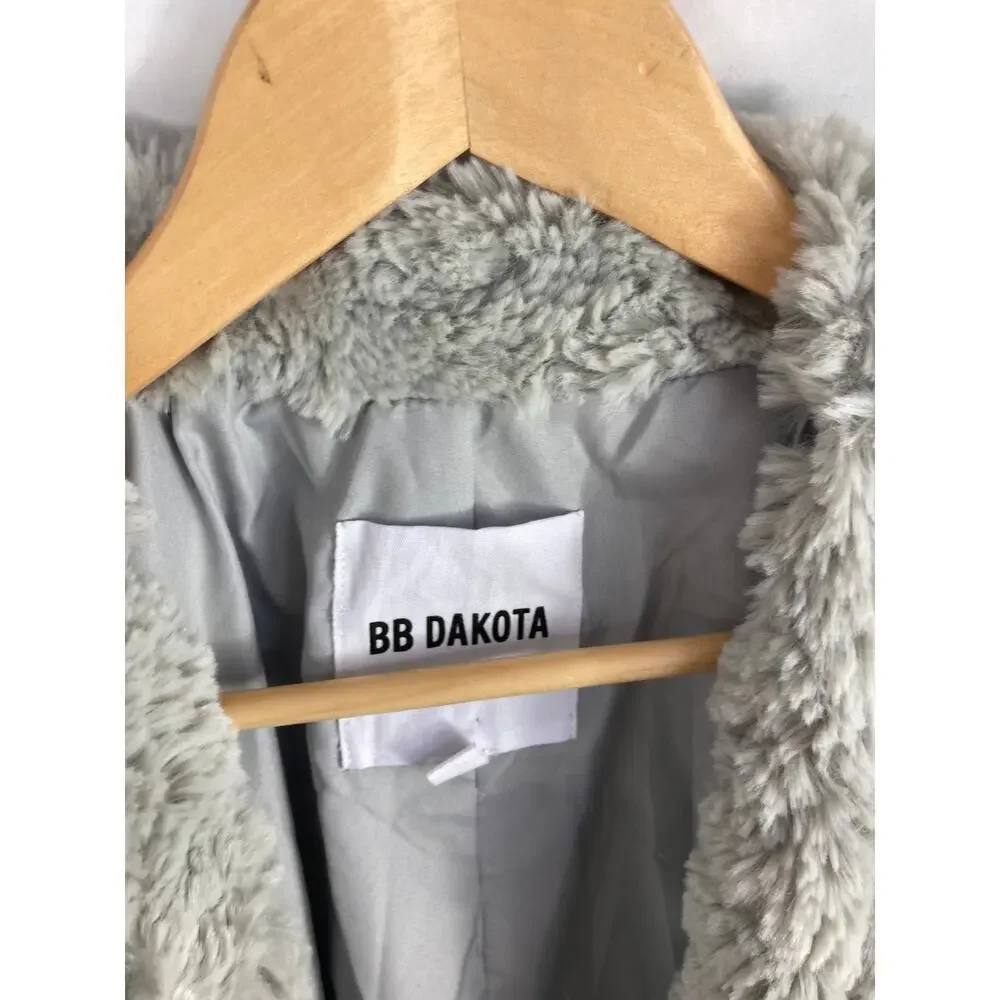 BB Dakota Come Cozy Faux Fur Open Front Jacket Cardi Size Medium